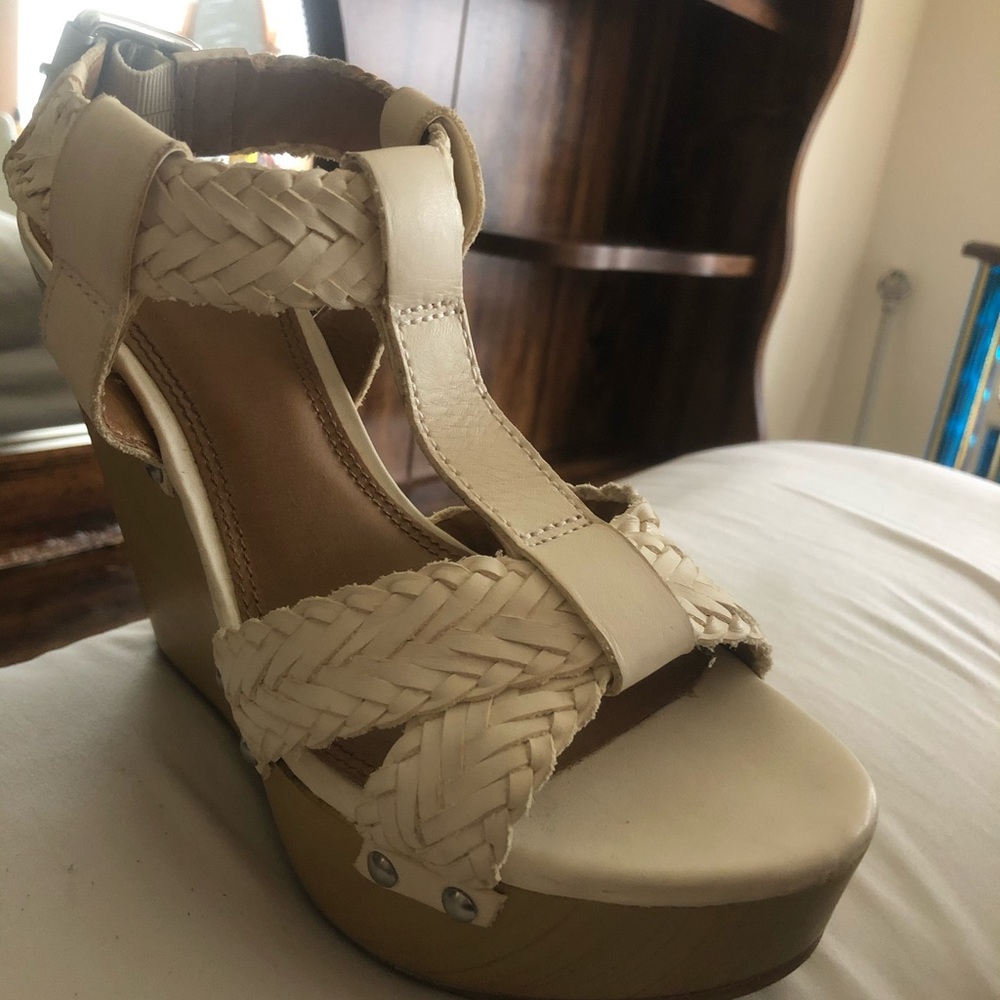 Gianni Bini Wedges